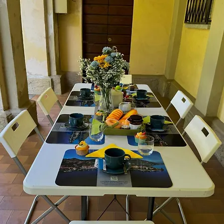 Harriet Grandola ed Uniti